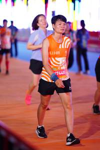 BIB: 111, 07740
                            <button type="button" onclick="openModal(22863642)" class="btn btn-primary btn-sm float-right btn-popup" data-toggle="modal" data-target=".modal-high-quality">
                        <i class="fas fa-shopping-cart"></i> Add to Cart
                    </button>
                                            <button type="button" onclick="isThisMe(22863642, true)" class="btn btn-success btn-sm float-right btn-popup btn-isme hidden" data-toggle="tooltip" data-placement="bottom" title="นี่คือรูปของคุณใช่ไหม คลิกที่นี่เพื่อเอาเข้าอัลบั้ม">
                        <i class="fas fa-plus"></i> Add to album
                    </button>
                    <button type="button" onclick="isThisMe(22863642, false)" class="btn btn-warning btn-sm float-right btn-popup btn-isnotme hidden">
                        <i class="fas fa-ban"></i> Remove from album
                    </button>